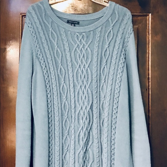 Tommy Hilfiger Sweaters - Tommy Hilfiger Sweater
